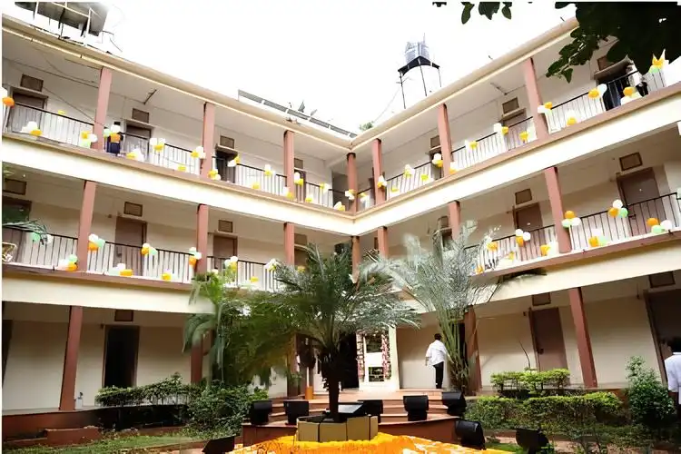 MVPM VN Lahoti Vidyarthi Bhawan, Pune.